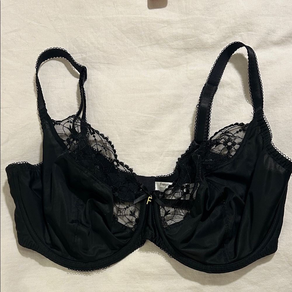 Freya Black Lace Detail Bra